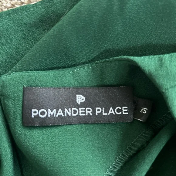 POMANDER PLACE Tuckernuck sz XS CARLOTA Peplum Blouse Top Hunter Green - Picture 4 of 4